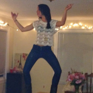 Meet your Posher, Cassie